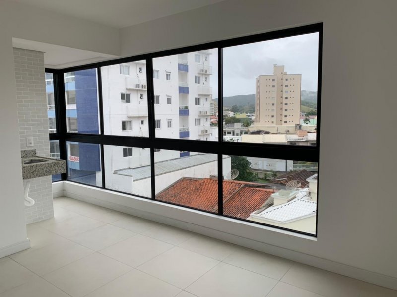 Apartamento - Venda - Centro - Cambori - SC