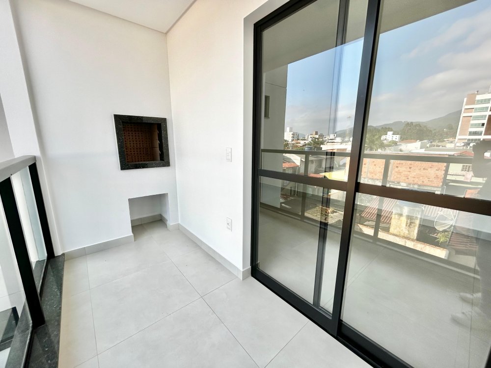 Apartamento - Venda - Ldia Duarte - Cambori - SC